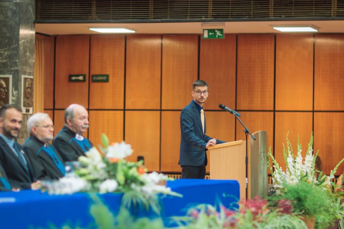 11095204-ttk-diplomaoszto-5204.jpg