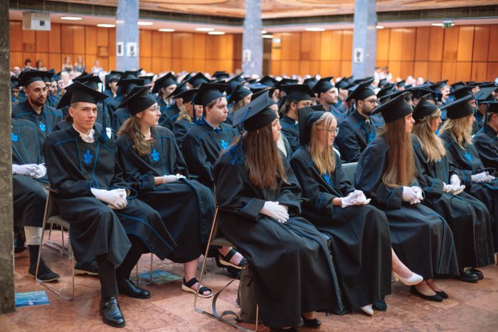 11135256-ttk-diplomaoszto-5256.jpg