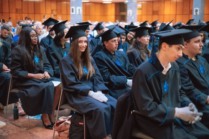11145260-ttk-diplomaoszto-5260.jpg