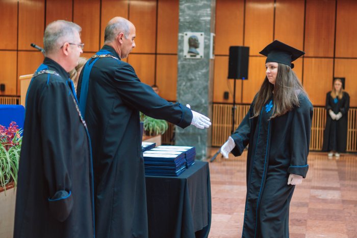 11225344-ttk-diplomaoszto-5344.jpg