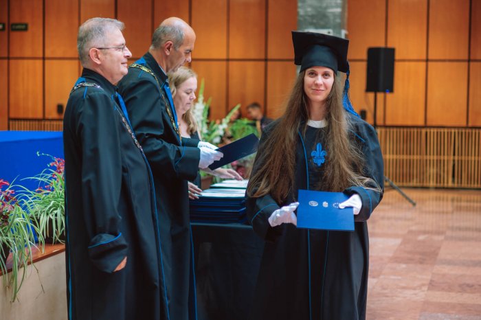 11225374-ttk-diplomaoszto-5374.jpg