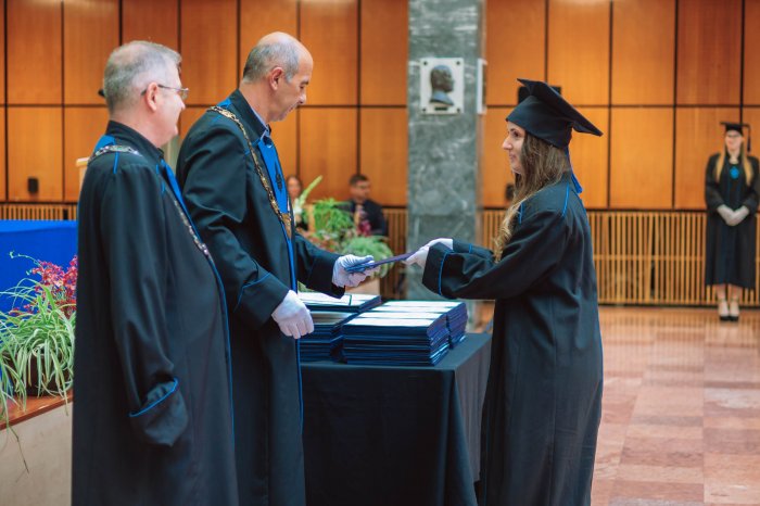 11235432-ttk-diplomaoszto-5432.jpg