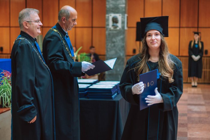 11245438-ttk-diplomaoszto-5438.jpg