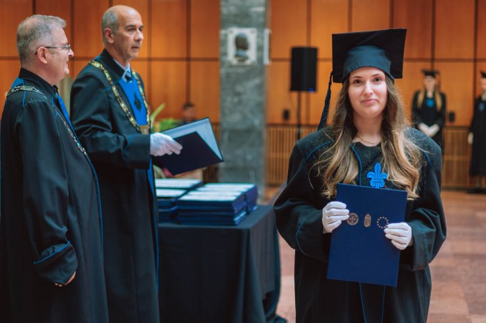 11245440-ttk-diplomaoszto-5440.jpg