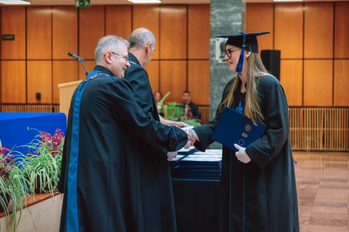 11245450-ttk-diplomaoszto-5450.jpg