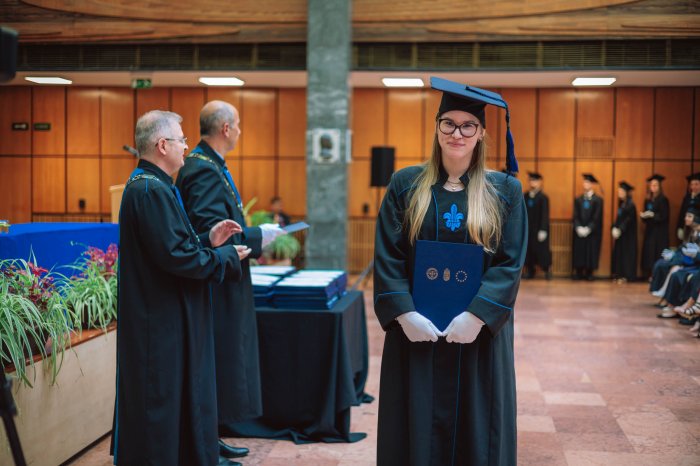 11245454-ttk-diplomaoszto-5454.jpg