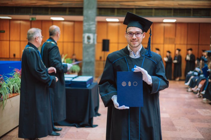 11245468-ttk-diplomaoszto-5468.jpg