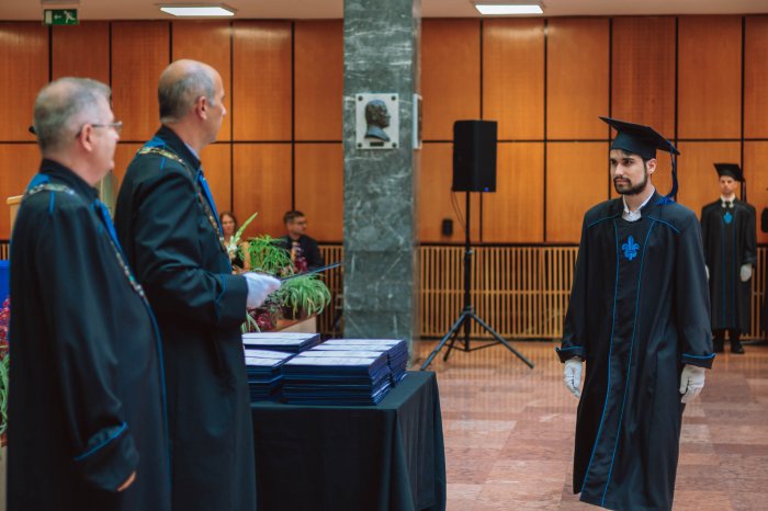 11245471-ttk-diplomaoszto-5471.jpg