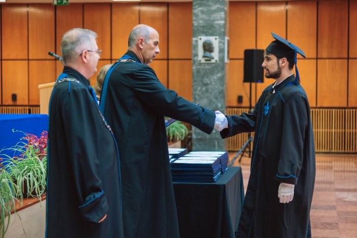 11245473-ttk-diplomaoszto-5473.jpg
