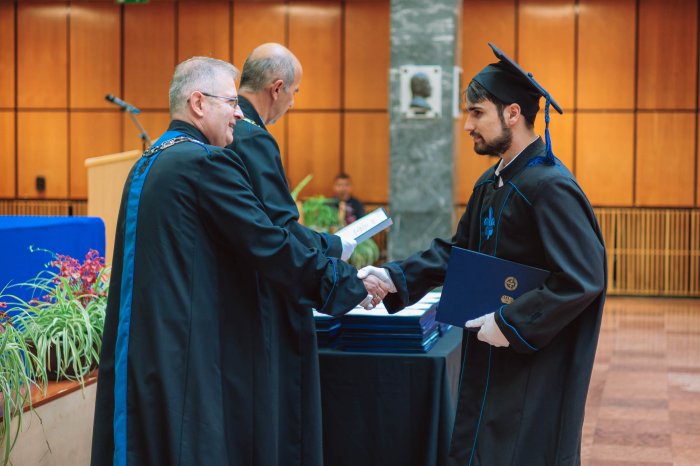 11245477-ttk-diplomaoszto-5477.jpg