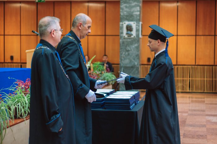 11245490-ttk-diplomaoszto-5490.jpg