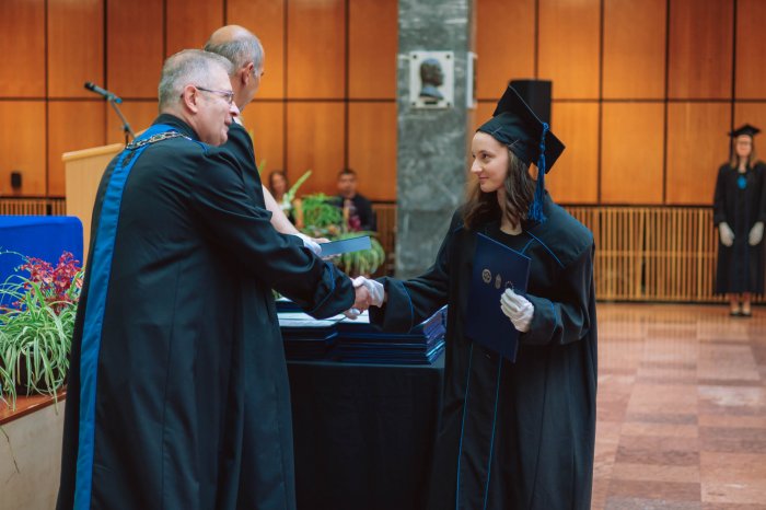 11255506-ttk-diplomaoszto-5506.jpg