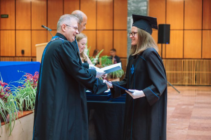 11255520-ttk-diplomaoszto-5520.jpg