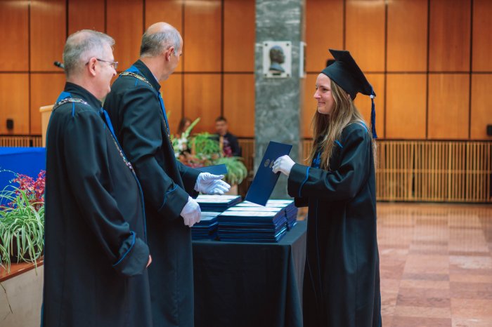 11255554-ttk-diplomaoszto-5554.jpg