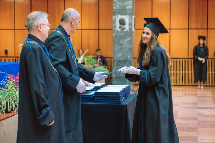 11265592-ttk-diplomaoszto-5592.jpg
