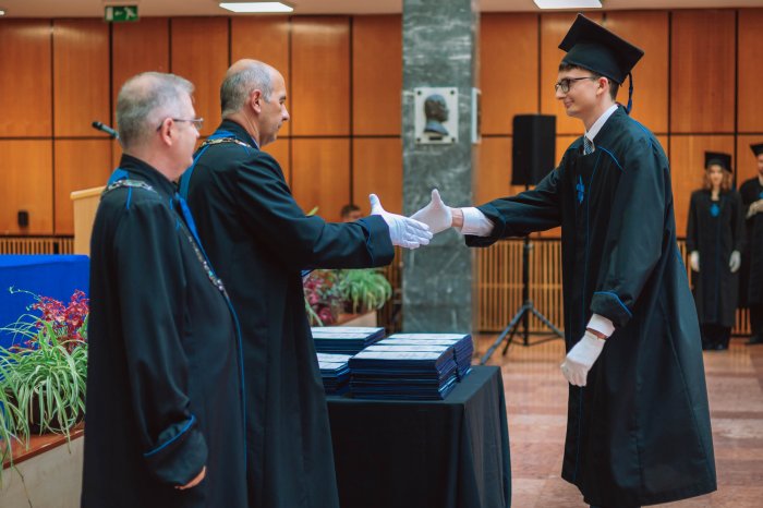 11265617-ttk-diplomaoszto-5617.jpg