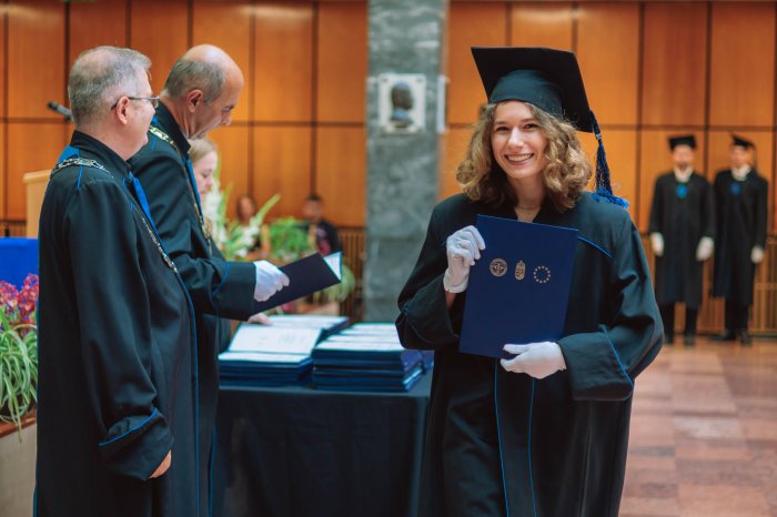 11275639-ttk-diplomaoszto-5639.jpg
