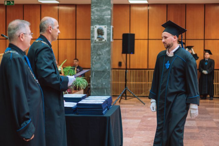 11275644-ttk-diplomaoszto-5644.jpg