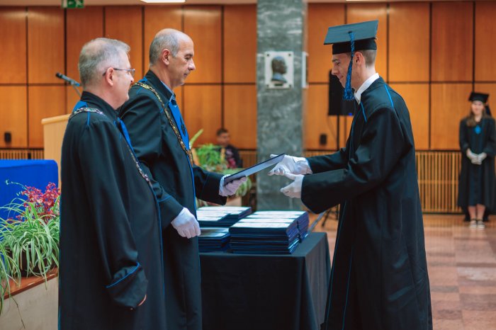 11275660-ttk-diplomaoszto-5660.jpg