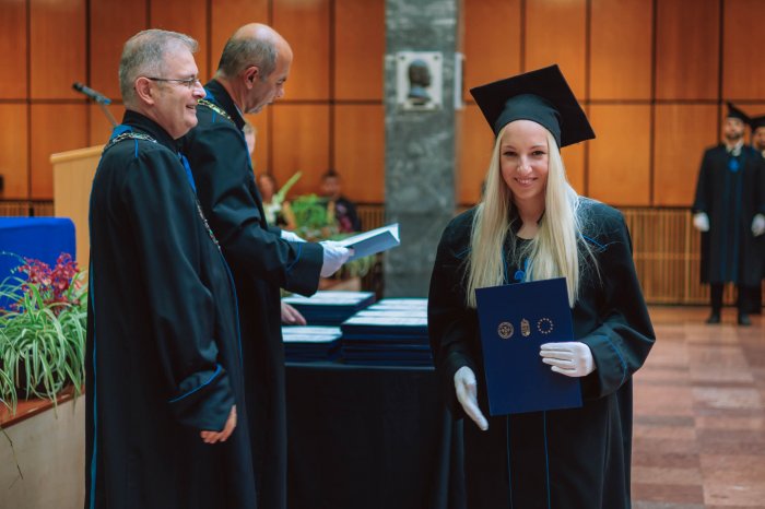 11285708-ttk-diplomaoszto-5708.jpg