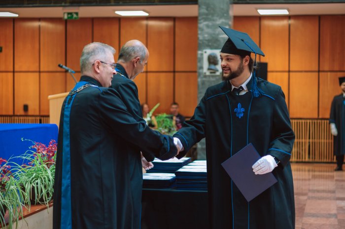 11285720-ttk-diplomaoszto-5720.jpg