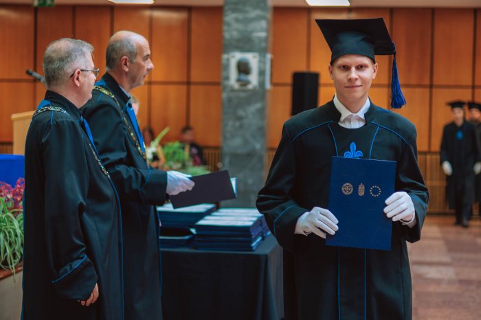 11295781-ttk-diplomaoszto-5781.jpg