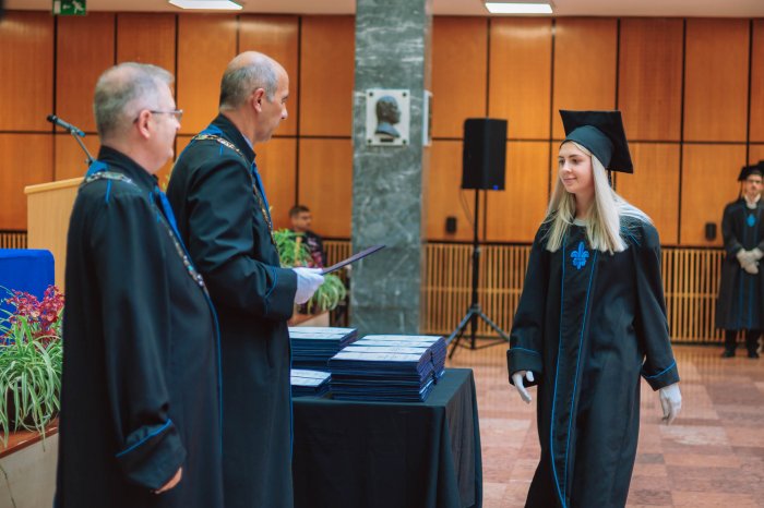 11305861-ttk-diplomaoszto-5861.jpg