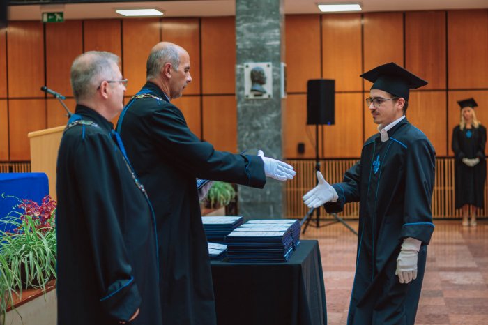 11305871-ttk-diplomaoszto-5871.jpg