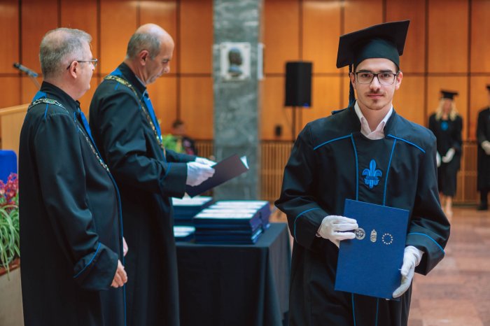 11305877-ttk-diplomaoszto-5877.jpg