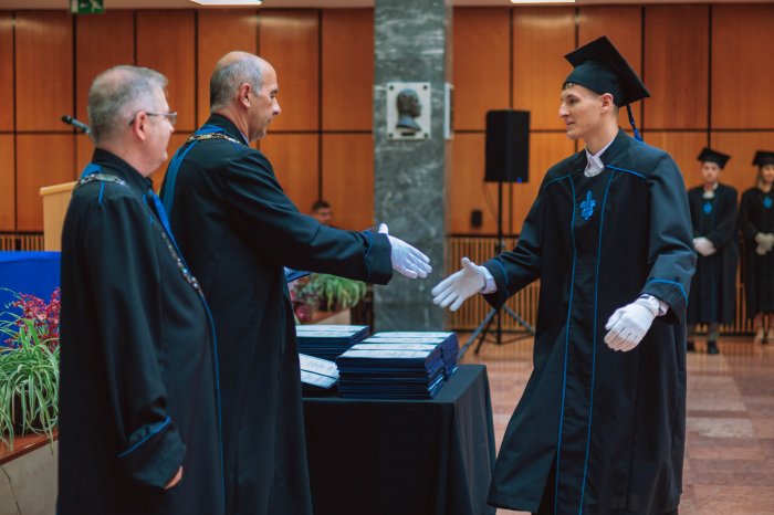 11315916-ttk-diplomaoszto-5916.jpg