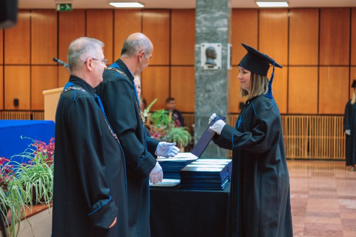 11325939-ttk-diplomaoszto-5939.jpg