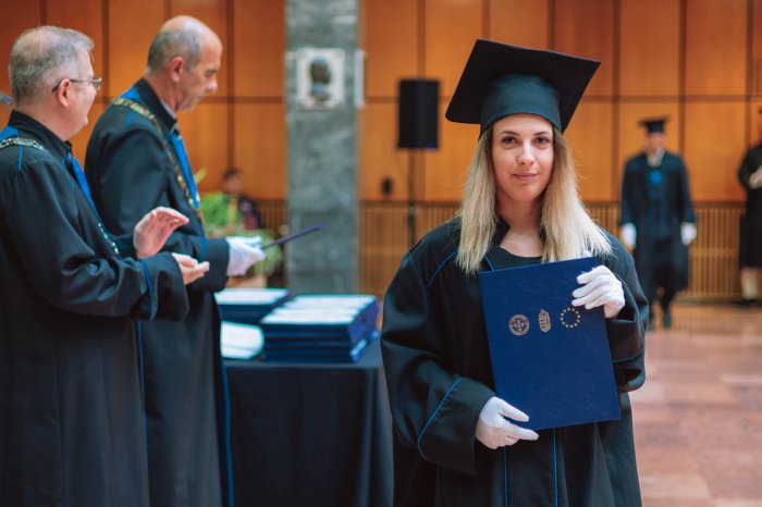 11325954-ttk-diplomaoszto-5954.jpg