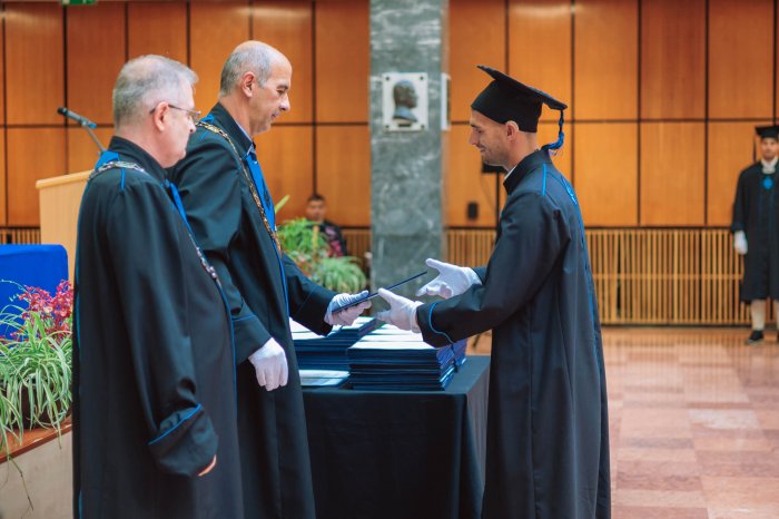11325961-ttk-diplomaoszto-5961.jpg