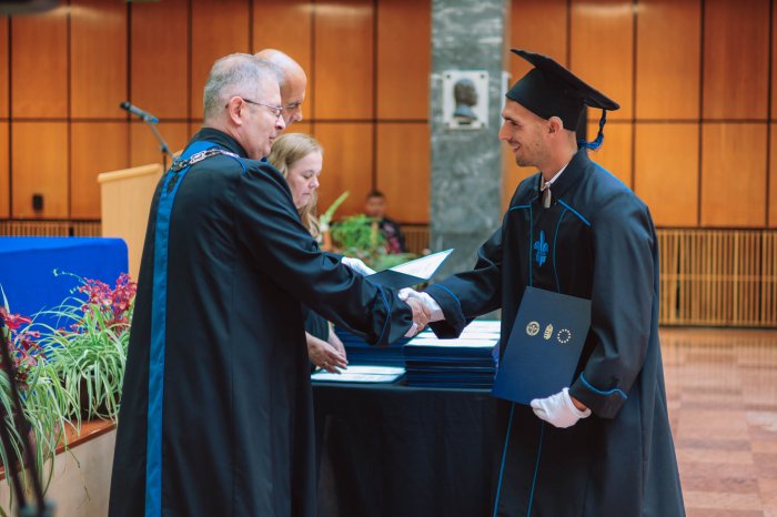 11325963-ttk-diplomaoszto-5963.jpg