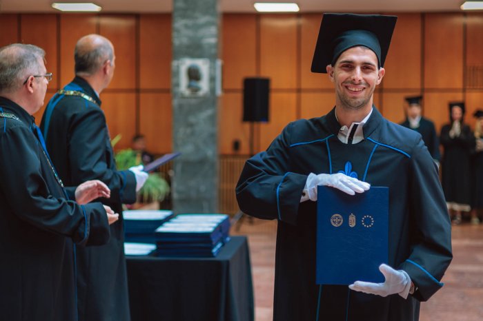 11325969-ttk-diplomaoszto-5969.jpg