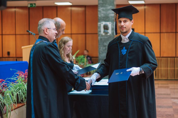 11325976-ttk-diplomaoszto-5976.jpg