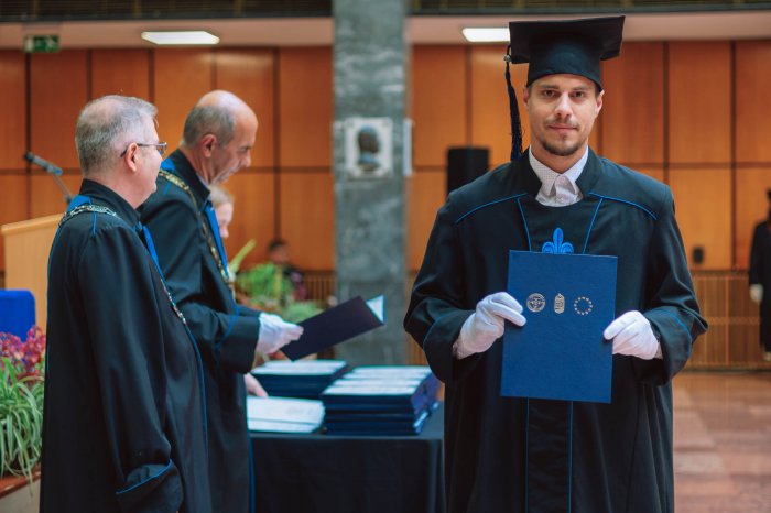 11325978-ttk-diplomaoszto-5978.jpg