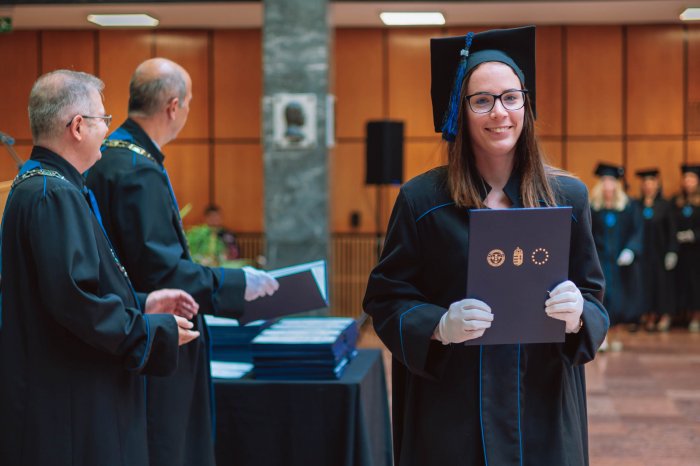 11325990-ttk-diplomaoszto-5990.jpg