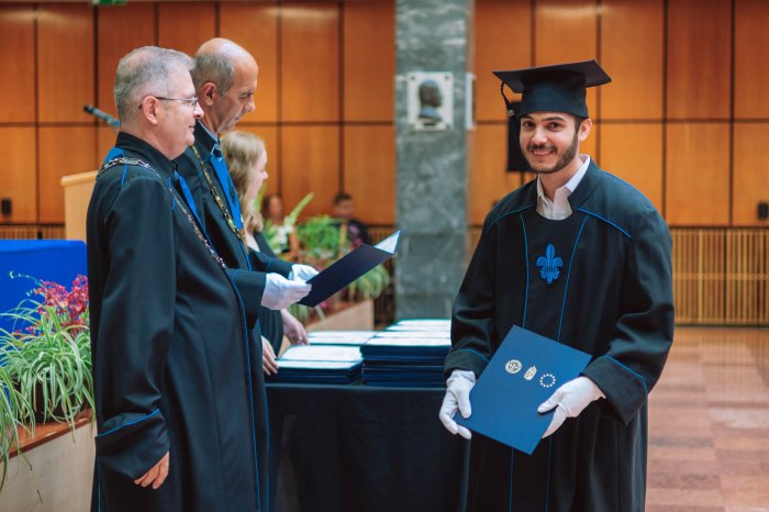 11346050-ttk-diplomaoszto-6050.jpg