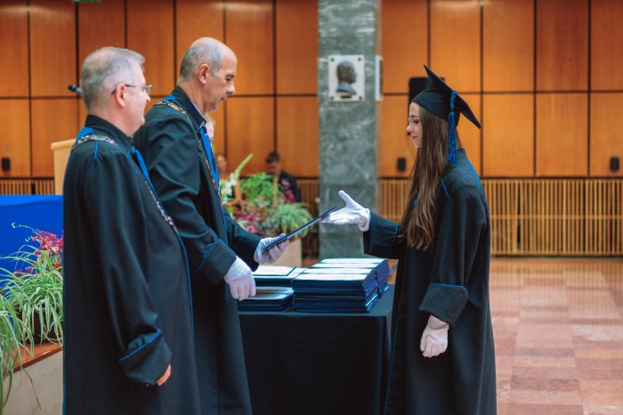 11346057-ttk-diplomaoszto-6057.jpg