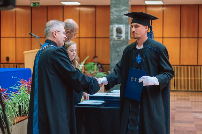 11356140-ttk-diplomaoszto-6140.jpg