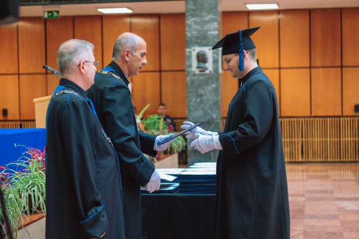 11366148-ttk-diplomaoszto-6148.jpg