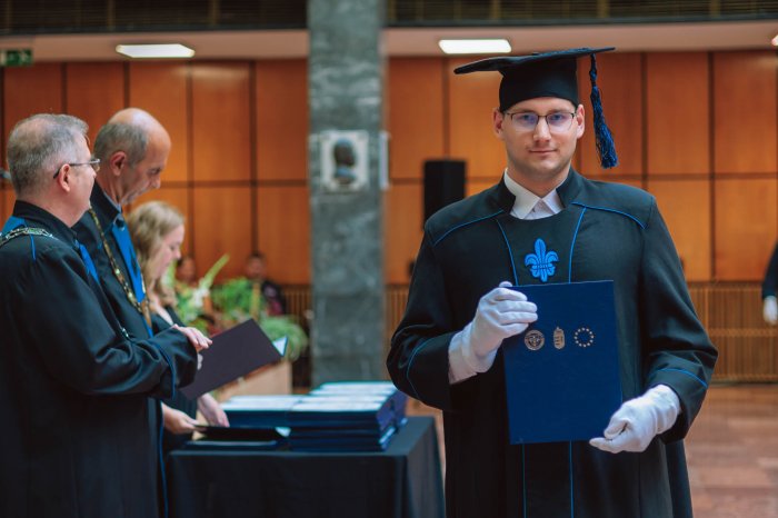 11366153-ttk-diplomaoszto-6153.jpg