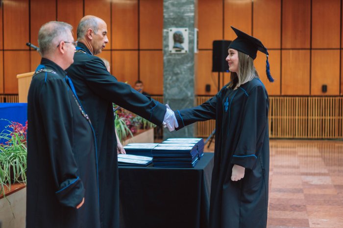 11366178-ttk-diplomaoszto-6178.jpg