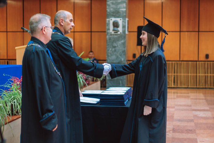 11366179-ttk-diplomaoszto-6179.jpg
