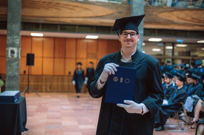 11376227-ttk-diplomaoszto-6227.jpg