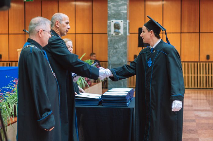 11376238-ttk-diplomaoszto-6238.jpg