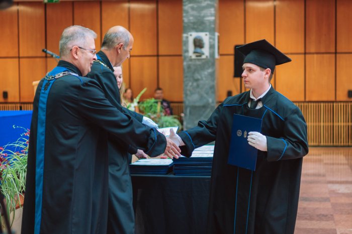 11386287-ttk-diplomaoszto-6287.jpg