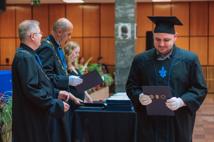 11416405-ttk-diplomaoszto-6405.jpg