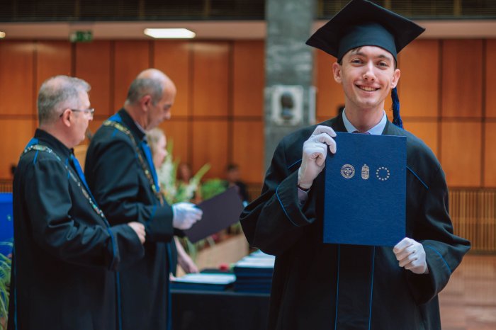 11416417-ttk-diplomaoszto-6417.jpg